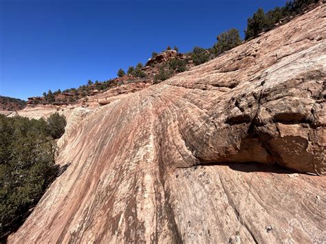 Hiking The Moqui Sand Caves Trail In Kanab Utah Noahawaii