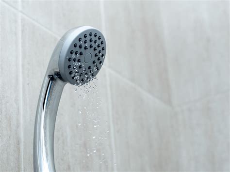 What Causes Low Hot Water Pressure in My House? - Christiansonco