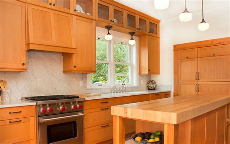 Craftsman Kitchen Cabinets | Bellingham Kitchen Cabinets | Classic ...