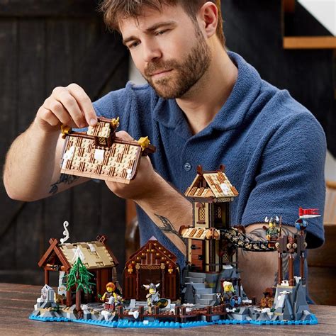 LEGO 21343 Vikingdorp Playtoday