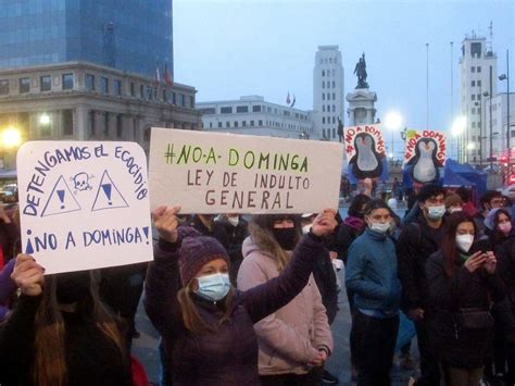 Marcha contra la aprobación del proyecto minero y portuario de Dominga