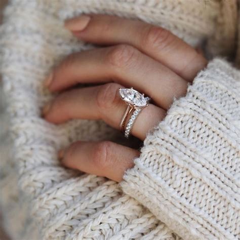 18 Best Places To Buy Engagement Rings For Women Full Guide