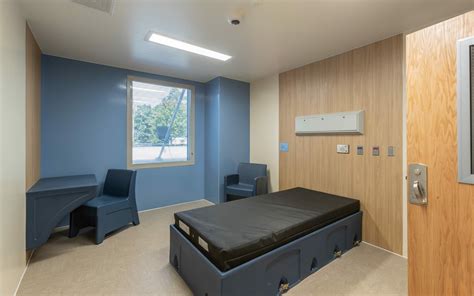 bedroom    behavioral health treatment center