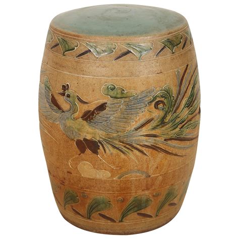 garden stool and ceramic 3