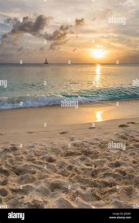 Ocean Grand Cayman Island Hi Res Stock Photography And Images Alamy