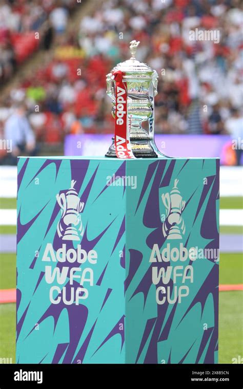 Women S FA Cup Trophy Adobe FA Women S Cup Final Manchester United