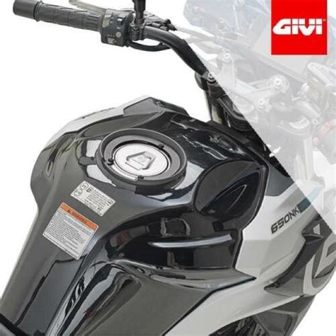 KIT ADAPTADOR BOLSO TANKLOCK GIVI CF MOTO NK300 NK650 Domingo Torre Y