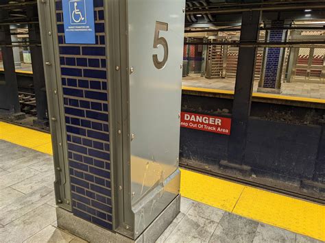 AVOID! Worst bathroom in Philly : r/philadelphia