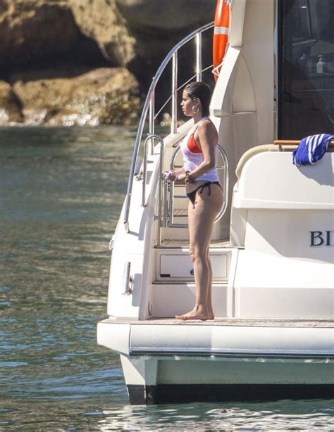 Selena Gomez Fappening Bikini Sexy Photos The Fappening