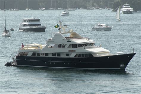 Yacht Kokomo Ii Lloyds Ships Holdings Charterworld Luxury Superyacht