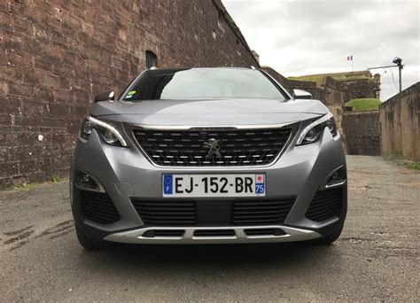 Peugeot 5008 Photos and Specs. Photo: Peugeot 5008 accessories model ...