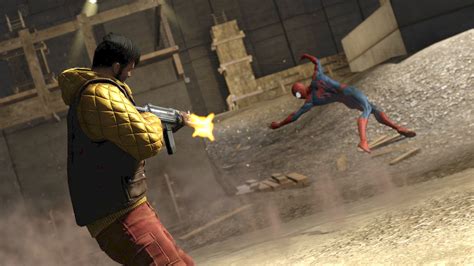 Amazing Spider-Man 2 footage shows web-swinging & combat, with insight ...