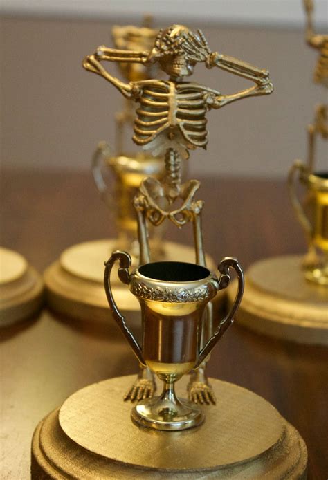 DIY Halloween Costume Contest Award Trophies | Amazing halloween party ...