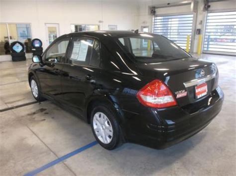 Sell Used Nissan Versa S In W Marketview Dr Champaign