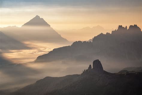 Hiking to Cinque Torri In The Italian Dolomites | In A Faraway Land