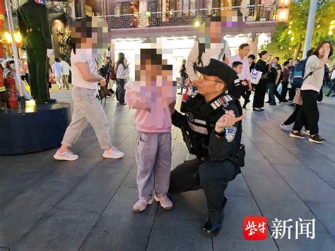 景区里6岁萌娃不慎走失，民警助力迅速找到家人孩子带着家长