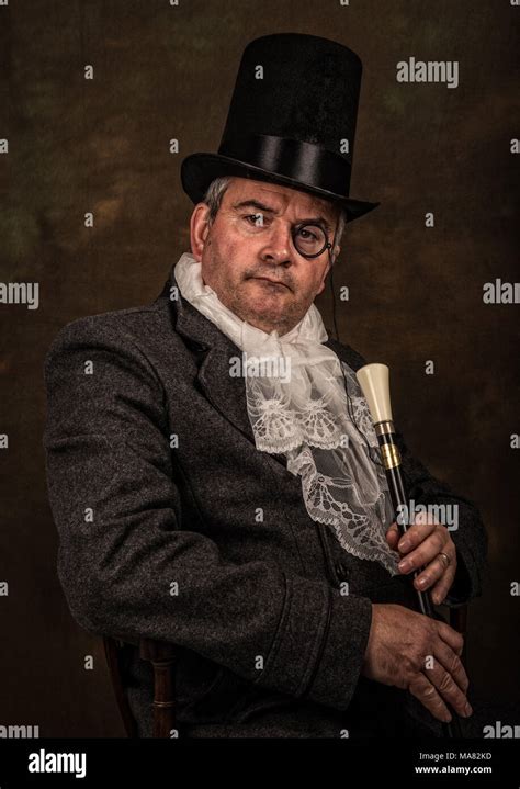 English Gentry Gentleman 19th Century Stovepipe Hat Stock Photo Alamy