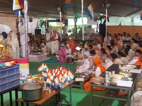 Fifth Day Of Shri 1008 Siddhachakra Mahamandal Vidhan In Indore इंदौर में श्री 1008 सिद्धचक्र