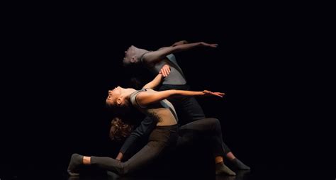 Florence Dance Festival Due Spettacoli Alla Compagnia