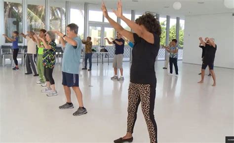 Miami Beach Parks & Recreation Teaching Seniors Tai Chi | City of Miami ...