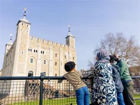 Visit Tower Of London & Learn About Its Rich History