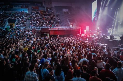 Fotos Las Mejores Im Genes Del Concierto De Maka En Granada Ideal