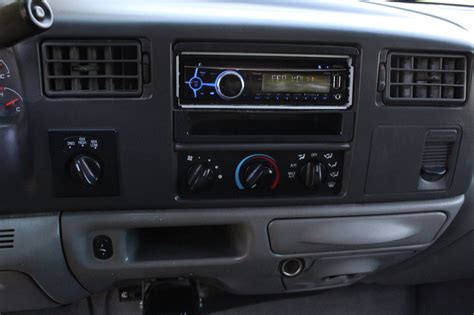 ford   super duty xlt victory motors  colorado