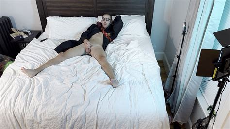 Harry Potter Stroking Big Cock XVIDEOS