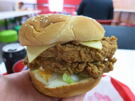 Kentucky Fried Bloggin Kfb In Australia Zinger Stacker Review