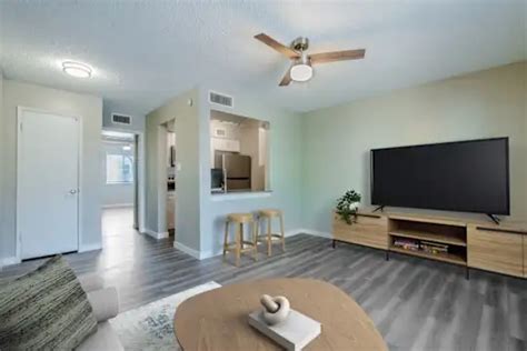 Apartments for Rent in Phoenix, AZ - 4367 Rentals | ApartmentGuide.com