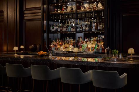 wine list  georgia bar rosewood hotel georgia