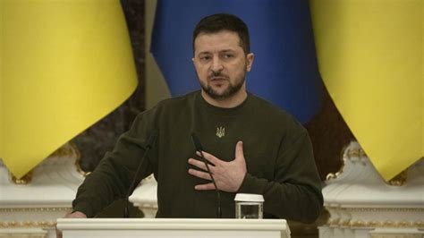 Ukraine president continues to ask for more aid - Good Morning America