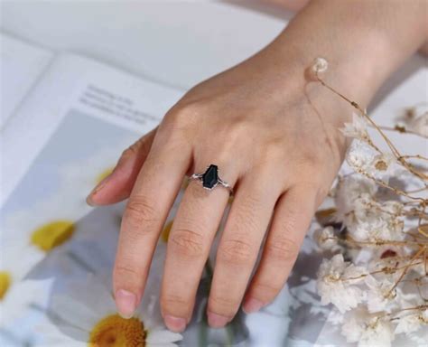 Unique Coffin Cut Black Onyx Engagement Ring In K White Gold Oveela