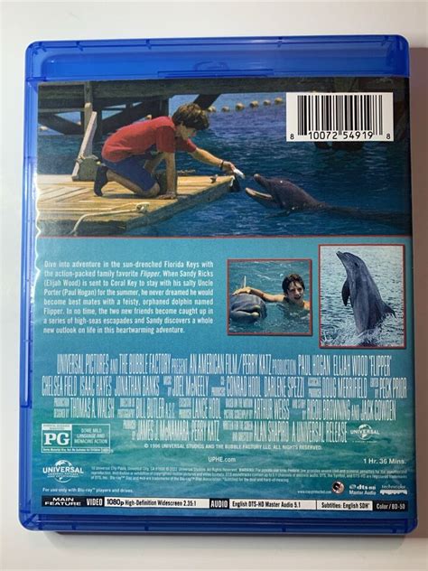 Flipper Blu Ray Paul Hogan Elijah Wood Open Box Like New 810072549198