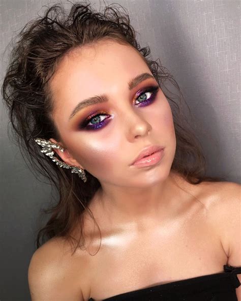 Alexeeva Victoria On Instagram “Моя волшебная Алена Kichylya 😍 и мой показ Colourmakeup 🌈 в