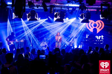 Fotos Iheartradio Mi Música Con Leslie Grace Presentado Por Jc Penney