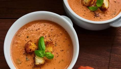 Luxurious Tomato Basil Soup A Creamy Delight