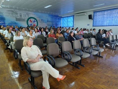 Album de Fotos VISITAS DOMICILIARES Foco na qualidade da Assistência