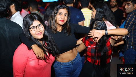 exploring   nightlife  bangalore