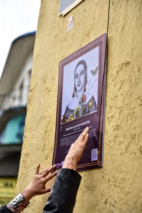 Colocan Placas De Activistas Veracruzanas En La Calle Xalape Os