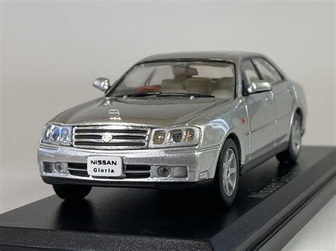 【やや傷や汚れあり】ニッサン グロリア Nissan Gloria 2001 143 アシェット国産名車コレクション