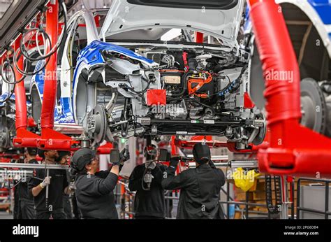 Mars Brandebourg Gr Nheide Les Employ S Du Gigafactory