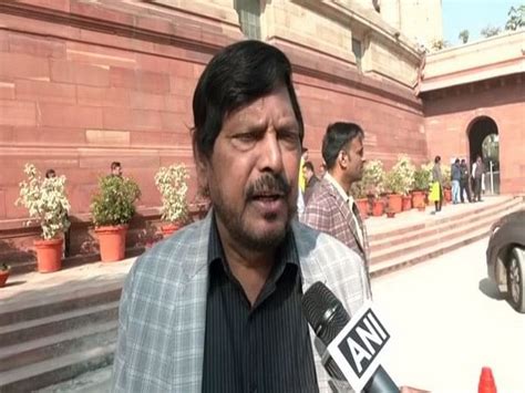 Athawale Praises PM Modi For BJP S Performance In Gujarat Elections