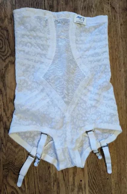 Rago Shapewear 6107 White Hi Waist Extra Firm Brief Girdle Garters Nwt