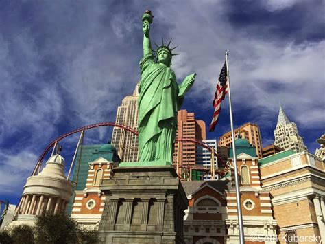 New York-New York Hotel Las Vegas - The Unofficial Guides