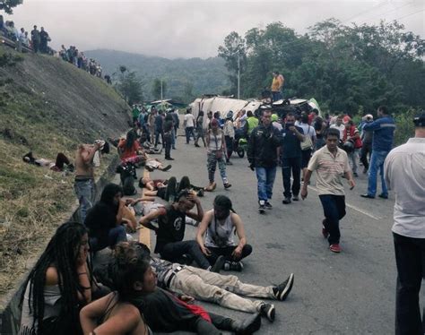 Accidente En La Vía Bogotá Girardot Deja Al Menos 40 Heridos