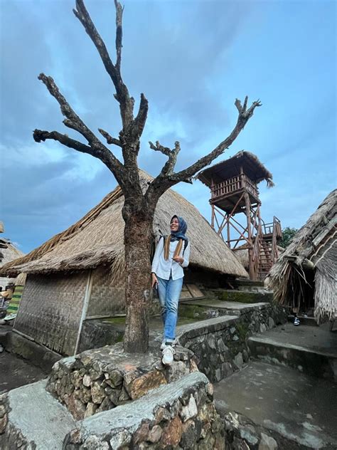 Jaga Keaslian Wisata Desa Sade Dan Adat Asli Suku Sasak Barito Post