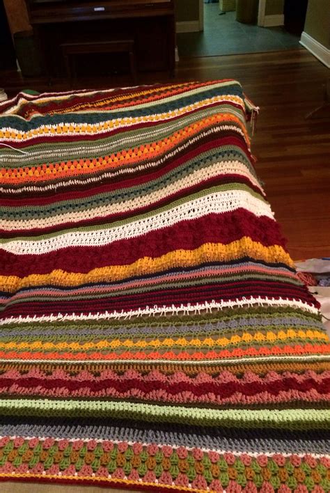 My Cal Blanket Coming Along Loom Breien Dekens Haken