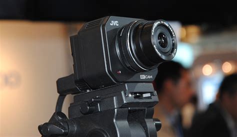 Interbee2015 Jvcケンウッドブース：「つくる」「つたえる」をテーマに4k製品を展示。gy Ls300chを中心としたシステムも