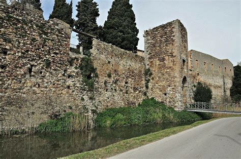 Castelló d Empuries Castillos España Spain